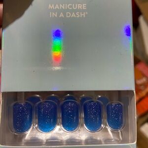 Blue Glitter Press-On Nails into the blue babs